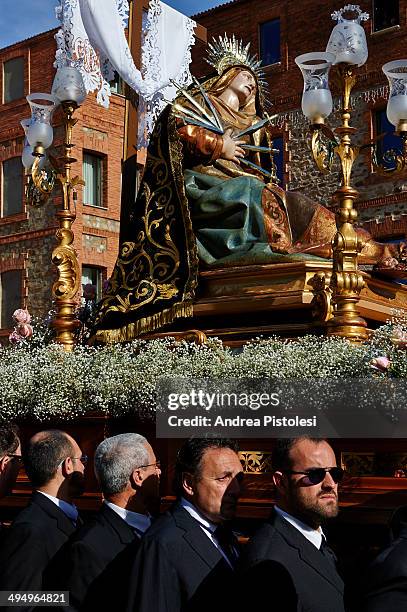 semana santa, holy week procession, spain - celebración religiosa fotografías e imágenes de stock