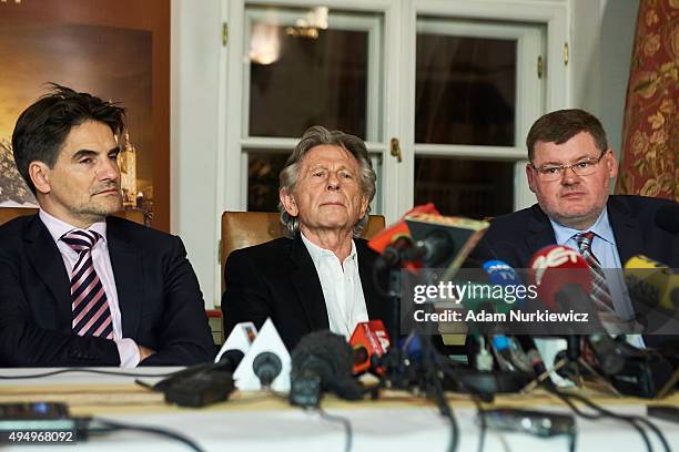 French-Polish film director Roman Polanski and lawyers Jerzy Stachowicz and Jan Olszewski give a press conference at the Bonarowski Palace Hotel on...