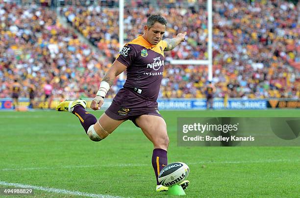 Corey Parker of the Broncos kicks for goal during the round 12 NRL match between the Brisbane Broncos and the Manly-Warringah Sea Eagles at Suncorp...