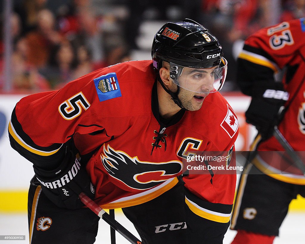 Montreal Canadiens v Calgary Flames