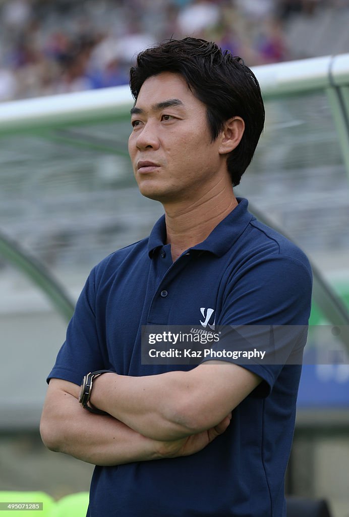 FC Tokyo v Sagan Tosu - J.League Yamazaki Nabisco Cup