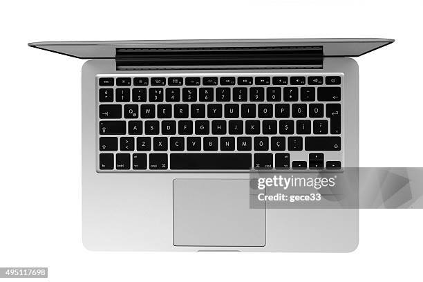 macbook pro rétine avec yosemite 5 sur l'écran - apple macintosh photos et images de collection