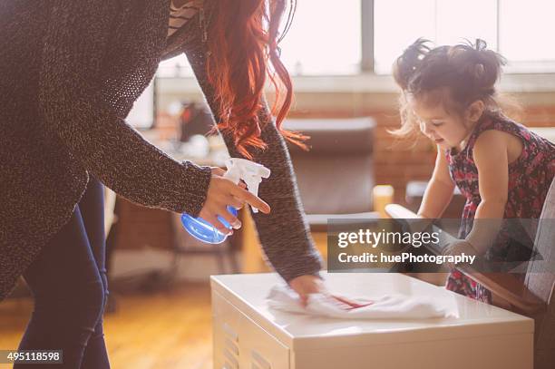 mother daughter cleaning - working class mother stock pictures, royalty-free photos & images