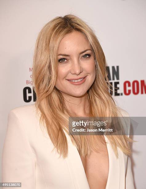 Actress Kate Hudson attends the 29th American Cinematheque Award honoring Reese Witherspoon at the Hyatt Regency Century Plaza on October 30, 2015 in...
