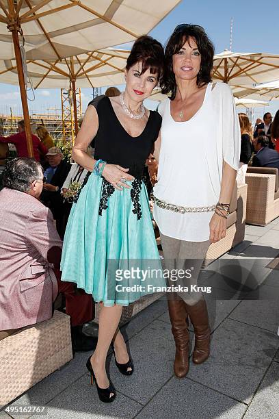Anja Kruse and Gerit Kling attend 'Staatsoper fuer alle 2014' Open Air Concert on June 01, 2014 in Berlin, Germany.