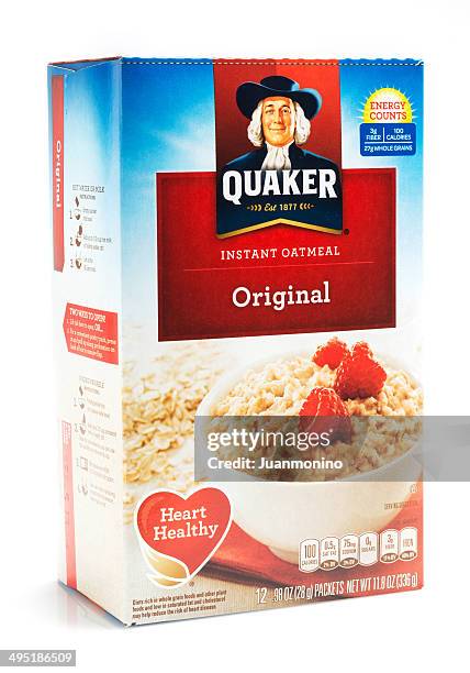quaker brand instant oatmeal - cereal box stockfoto's en -beelden