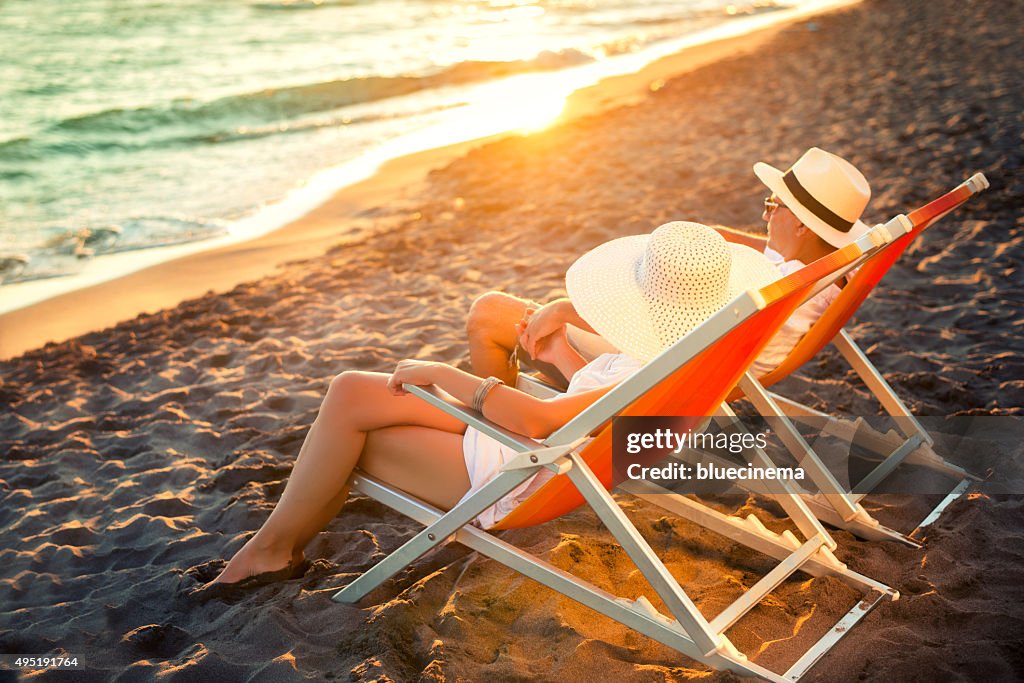 Glückliches Paar am Strand