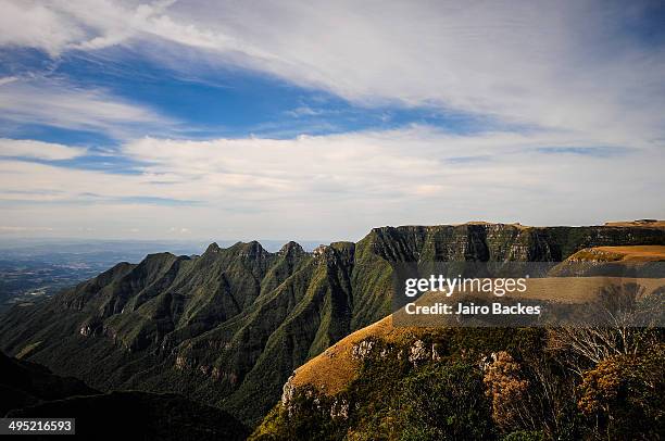 mountains - montanha stockfoto's en -beelden