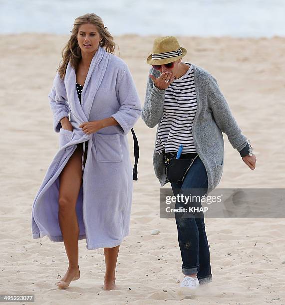 423 Natalie Roser Stock Photos, High-Res Pictures, and Images - Getty ...