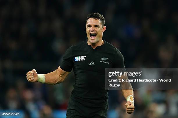 Dan Carter of the New Zealand All Blacks celebrates victory at the final whistle during the 2015 Rugby World Cup Final match between New Zealand and...