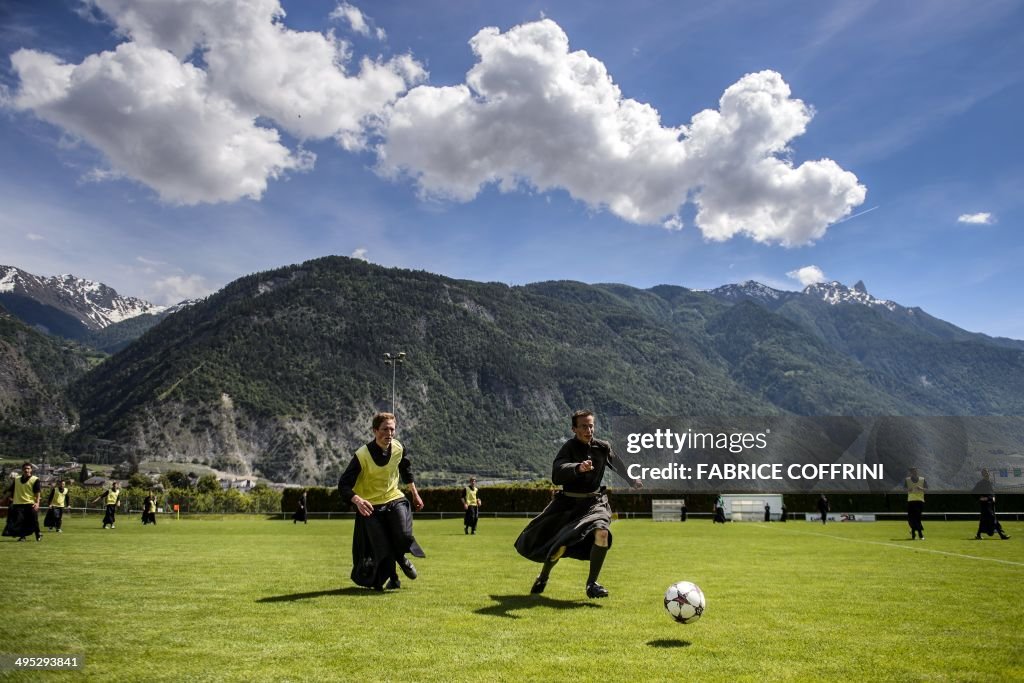 SWITZERLAND-THEME-FOOTBALL
