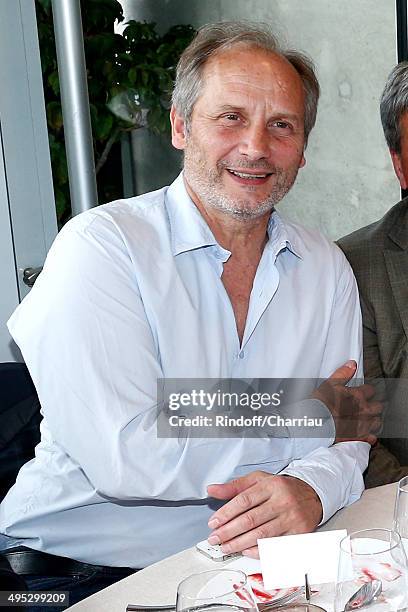 Actor Hippolyte Girardot poses at France Television french chanels studio whyle the Roland Garros French Tennis Open 2014 - Day 9 on June 2, 2014 in...