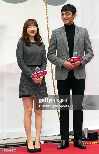 Park Bo-young and Yoo Ah-in attend the LG U+ iPhone 6s launching event at Gangnam on October 23, 2015 in Seoul, South Korea.