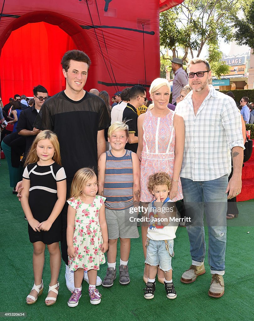 Premiere Of 20th Century Fox's "The Peanuts Movie" - Arrivals