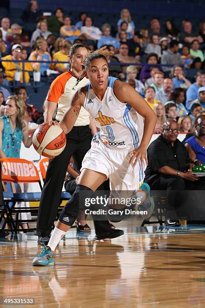 Courtney Clements of the Chicago Sky handles the ball against the Connecticut Sun on May 30, 2013 at the Allstate Arena in Rosemont, Illinois. NOTE...