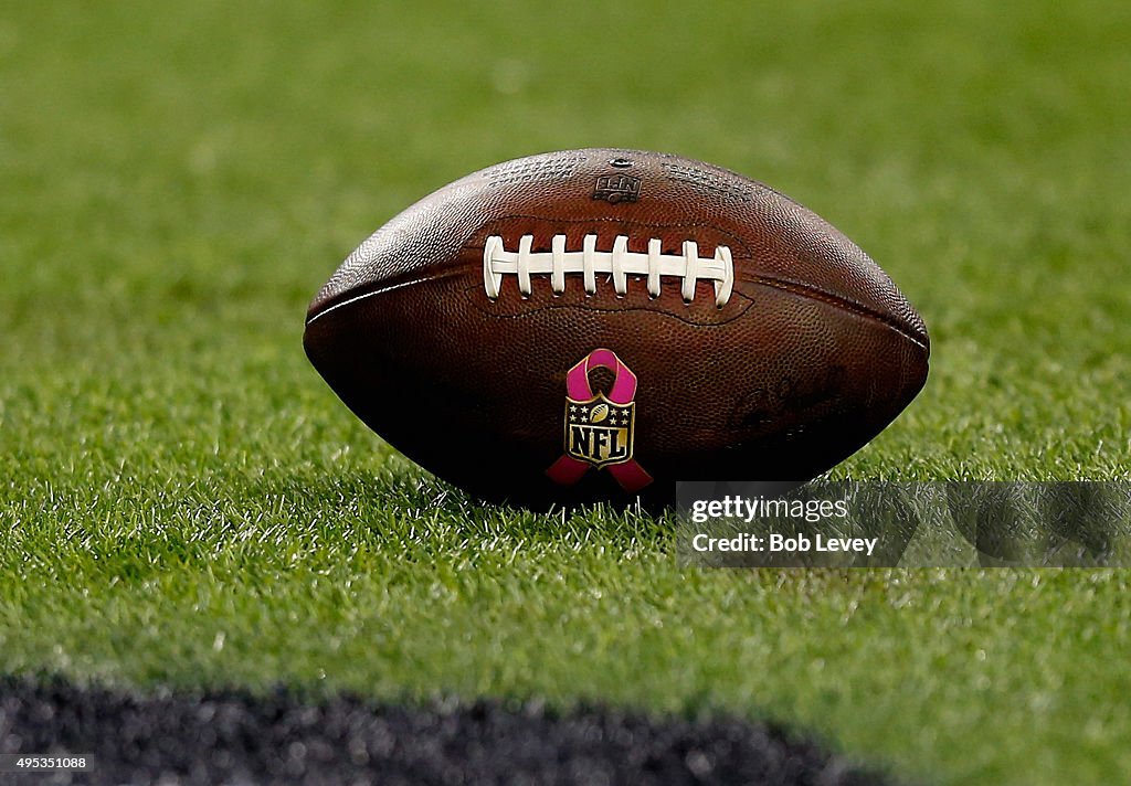 Tennessee Titans v Houston Texans