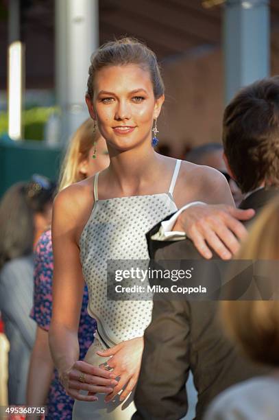 Model Karlie Kloss attends the 2014 CFDA Fashion Awards at Alice Tully Hall, Lincoln Center on June 2, 2014 in New York City.