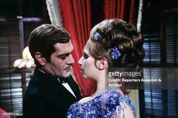 66 Omar Sharif Funny Girl Photos and Premium High Res Pictures - Getty  Images
