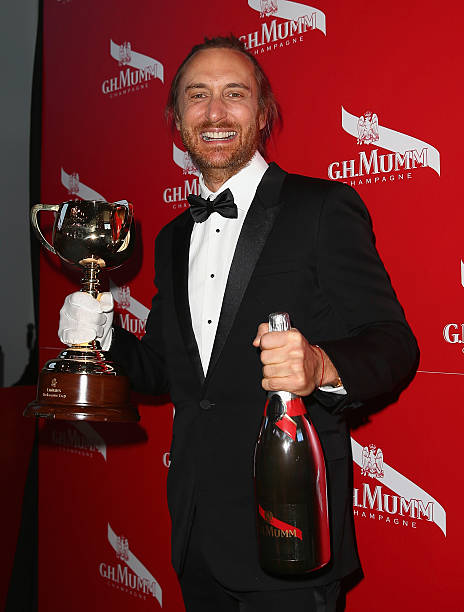 Ghumm 2015 Spring Racing Carnival Entertainment and Celebrity Photos Gallery ...
