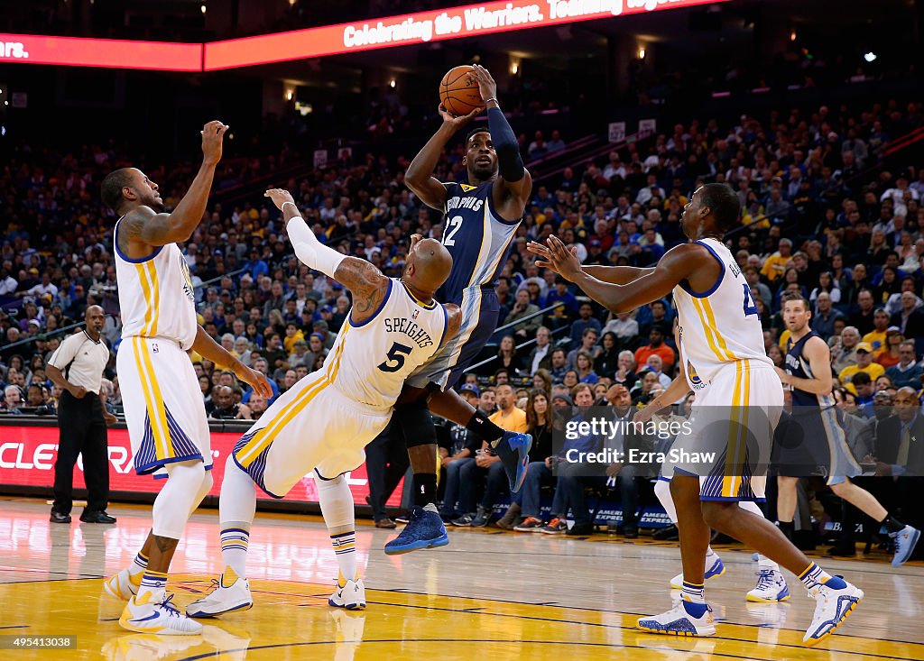 Memphis Grizzlies v Golden State Warriors