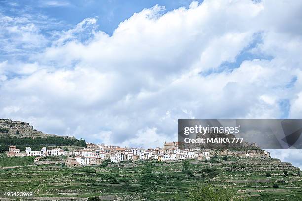 "ares del maestre" on the top of the mola mountain - province de castello photos et images de collection
