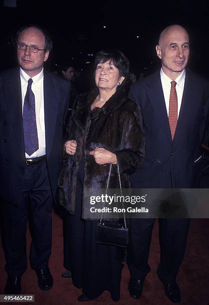 Andrzej Szpilman attends the premiere of "The Pianist" on December 10, 2002 at Loew's Lincoln Square Theater in New York City.