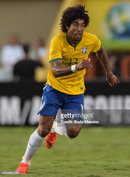 Dante of Brazil in action during the International Friendly Match between Brazil and Panama at Serra Dourada Stadium on June 03, 2014 in Goiania,...
