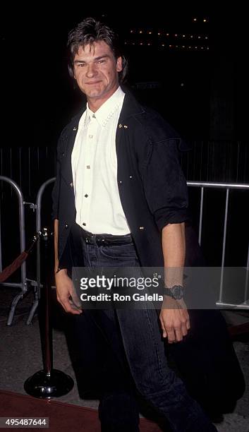 Don Swayze attends the premiere of "City of Joy" on April 7, 1992 at the Cineplex Odeon Cinema in Century City, California.