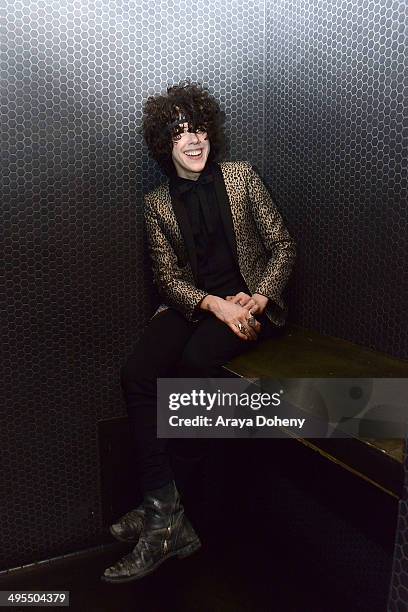 Lp Singer Photos Photos and Premium High Res Pictures - Getty Images