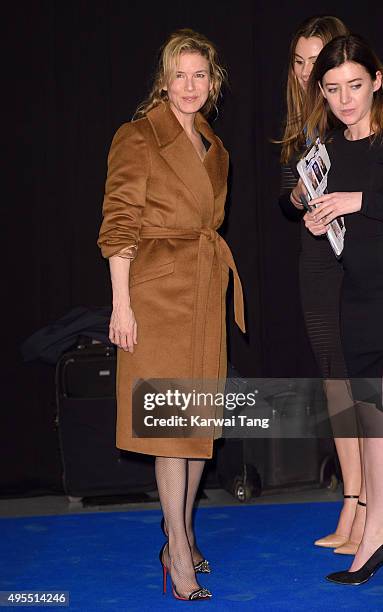 Renee Zellweger attends the SeriousFun Children's Network London Gala at The Roundhouse on November 3, 2015 in London, England.