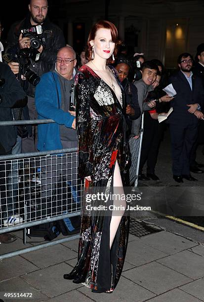 Model Karen Elson attends Harper's Bazaar Women of the Year Awards at Claridge's Hotel on November 3, 2015 in London, England.