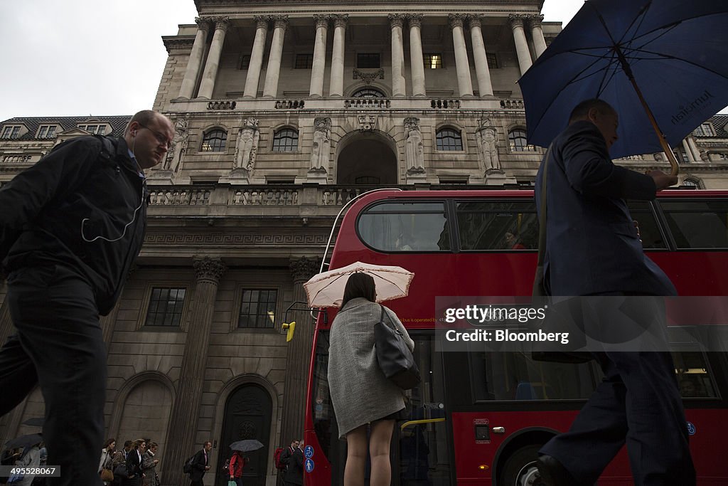 The Bank Of England As Policy Makers Meet To Discuss Growth And Possible Rate Rise
