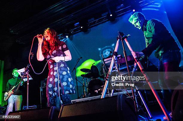 Magenta Rob Reed Christina Booth Photos and Premium High Res Pictures - Getty Images