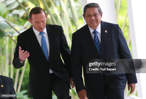Australian Prime Minister, Tony Abbott, attends a meeting with Indonesia President, Susilo Bambang Yudhoyono, on June 4, 2014 in Batam, Indonesia....