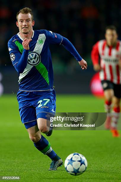 Maximilian Arnold of Wolfsburg runs with the ball during the UEFA Champions League Group B match between PSV Eindhoven and VfL Wolfsburg at Philips...