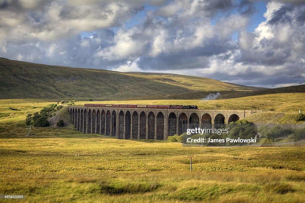 Steam train on the Ribblehead Viaduct