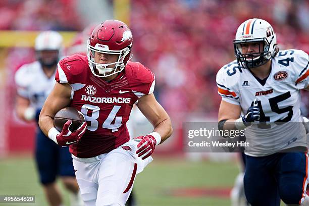 Henry Apple Razorbacks Counce= Photos and Premium High Res Pictures - Getty Images