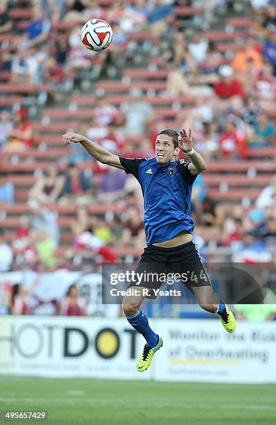 Clarence Goodson of San Jose Earthquakes heads the ball against FC Dallas at Toyota Stadium on May 31, 2014 in Frisco, Texas.