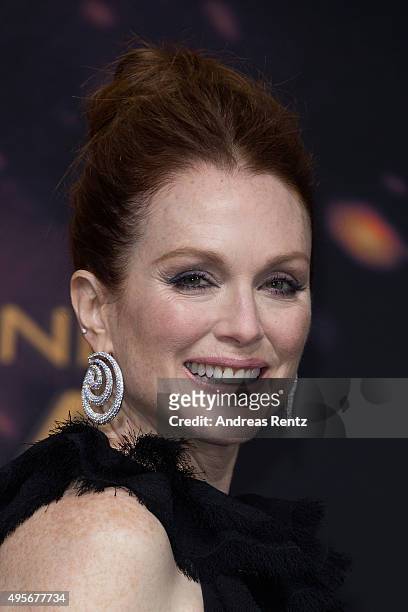 Actress Julianne Moore attends the world premiere of the film 'The Hunger Games: Mockingjay - Part 2' at CineStar on November 4, 2015 in Berlin,...