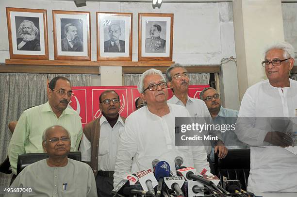 100 Biman Bose Chairman Of Left Front Stock Photos, HighRes Pictures