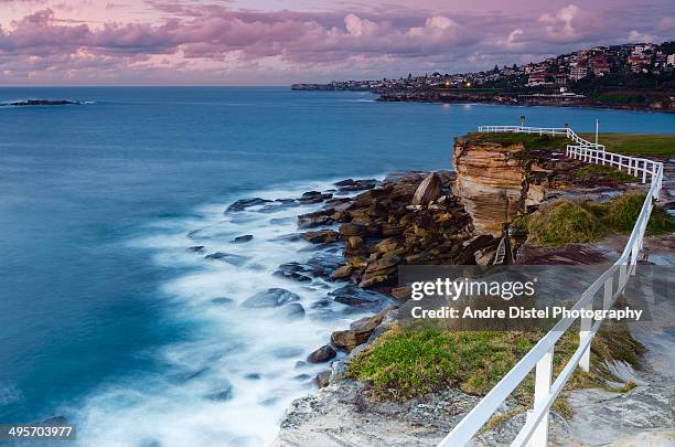 coogee beach, sydney, australia - sydney at dusk ストックフォトと画像