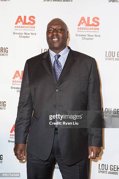 Ottis Anderson attends The ALS Association Greater New York 21st Annual Lou Gehrig Sports Awards Benefit at The New York Marriott Marquis on November...