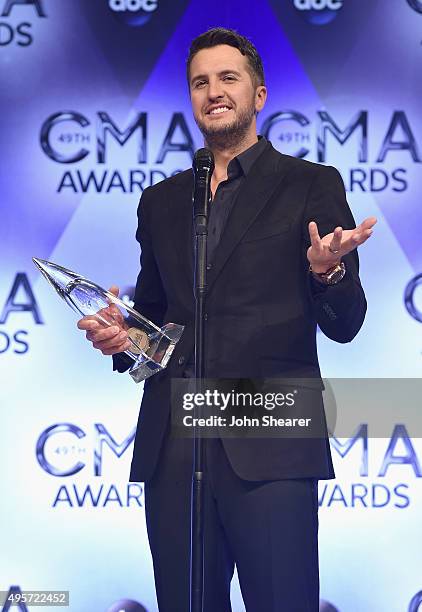 Entertainer of the Year winner Luke Bryan speaks in the press room during the 49th annual CMA Awards at the Bridgestone Arena on November 4, 2015 in...