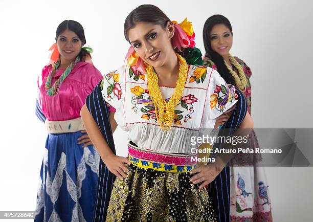 mexican girl - veracruz stockfoto's en -beelden