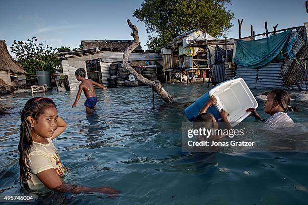 Large parts of the village Eita has drowned in flooding from the sea. The people of Kiribati are under pressure to relocate due to sea level rise....