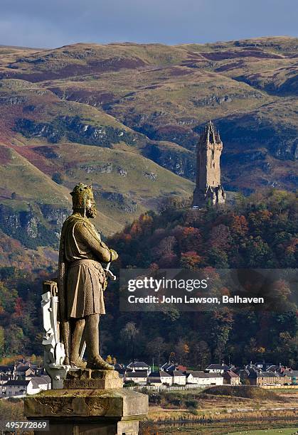 king robert the bruce and wallace monument - stirling stock pictures, royalty-free photos & images