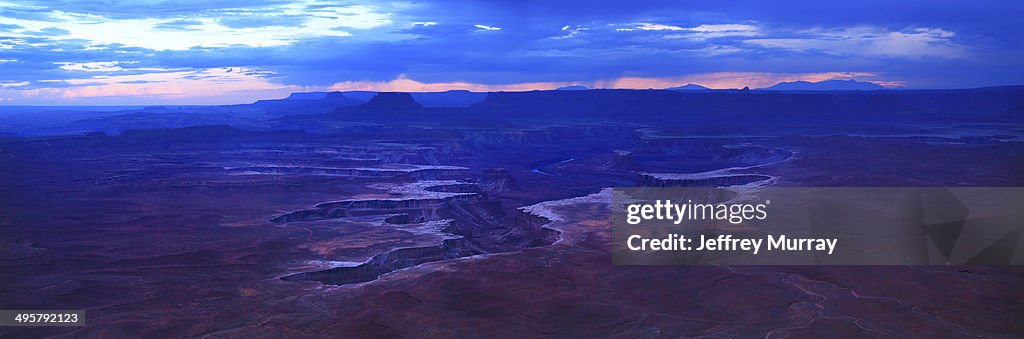Canyonlands National Park is a U.S. National Park located in southeastern Utah near the town of Moab.