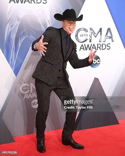 Dustin Lynch attends the 49th annual CMA Awards at the Bridgestone Arena on November 4, 2015 in Nashville, Tennessee.