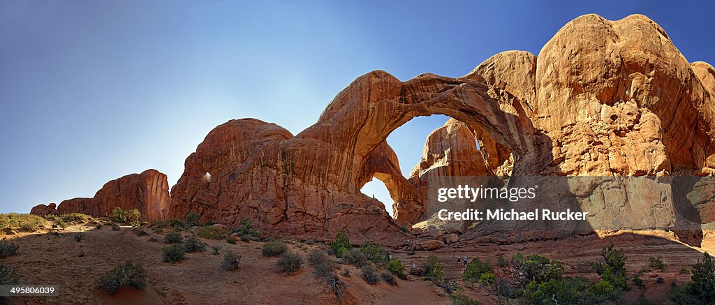 Double Arch, stone arches of red sandstone formed by erosion, Arches-Nationalpark, near Moab, Utah, United States