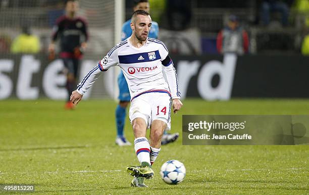 Sergi Darder of Lyon in action during the UEFA Champions league match between Olympique Lyonnais and FC Zenit St Petersburg at Stade de Gerland on...